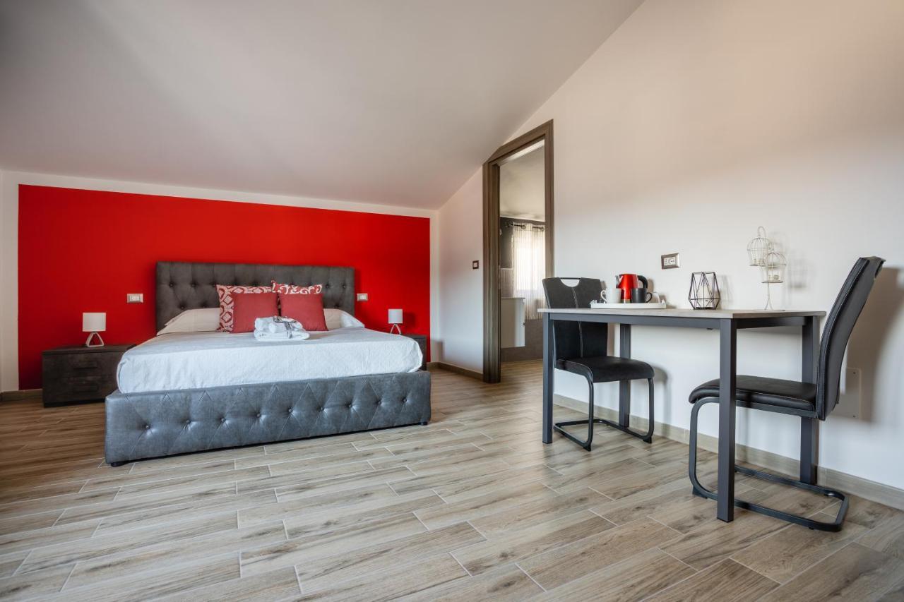 Cadoni Guest House ボーザ エクステリア 写真